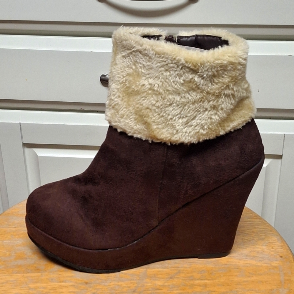 New Women's Tunas-95 Casual Wedge Ankle Boot Faux Fur/faux Suede Brown